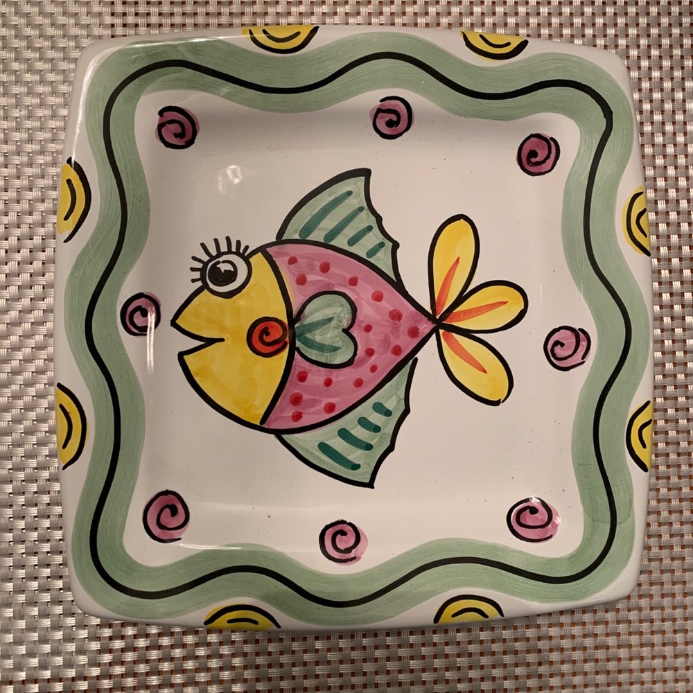 Hand-painted plate (made in Italy)